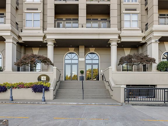 2nd image of 3334 Peachtree Rd NE APT 101