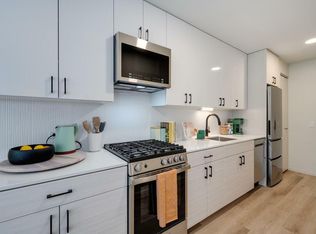 75 E Wacker Dr #2001, Chicago, IL 60601