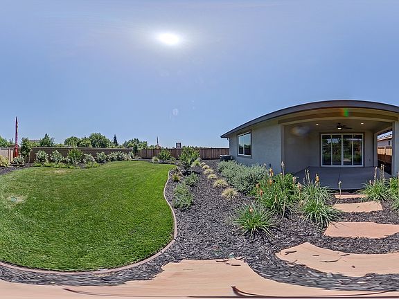 Exterior 360 VT JPG