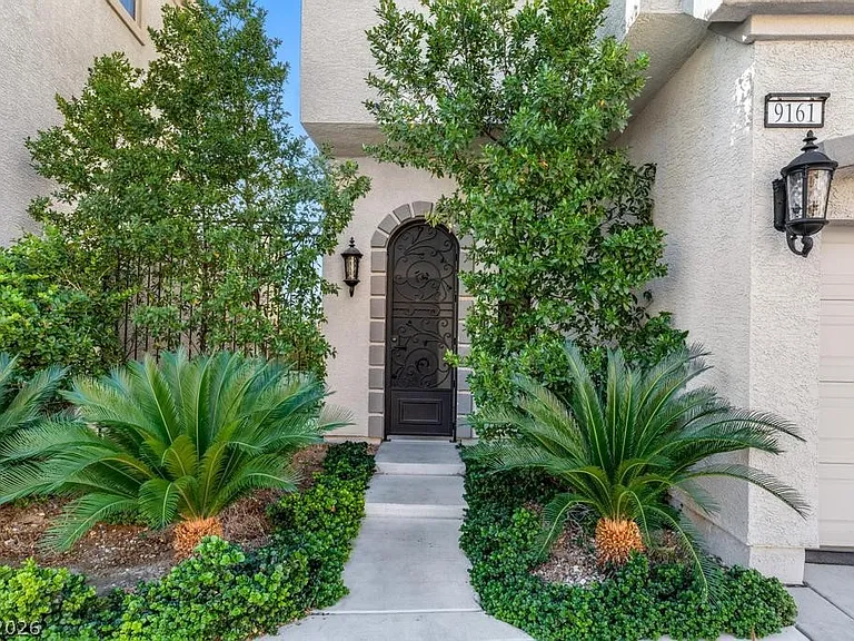 9161 Tudor Park Pl — Photo 2