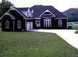201 Barton Dr, Normandy, TN 37360