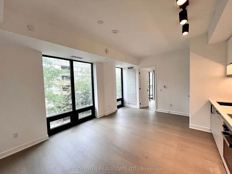 91 Montclair Ave #509 — Photo 7