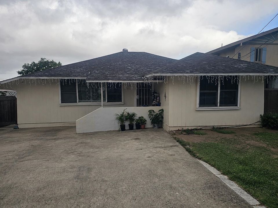 1st image of 234 Halenani Dr