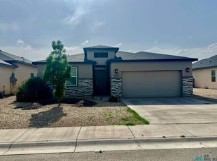 3805 Saguaro Dr, Carlsbad, NM 88220