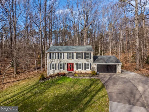 5356 Wade Ln, Woodbridge, VA 22192