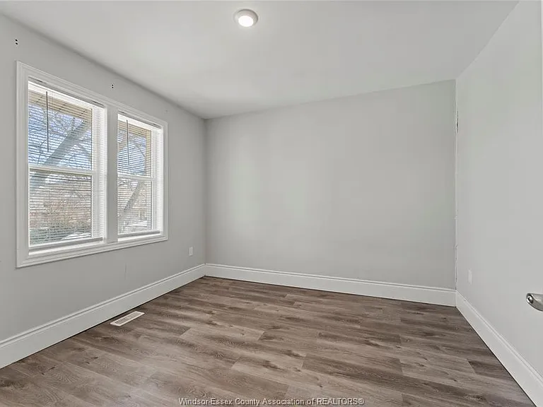 1566 Bruce Ave #UPPER — Photo 9