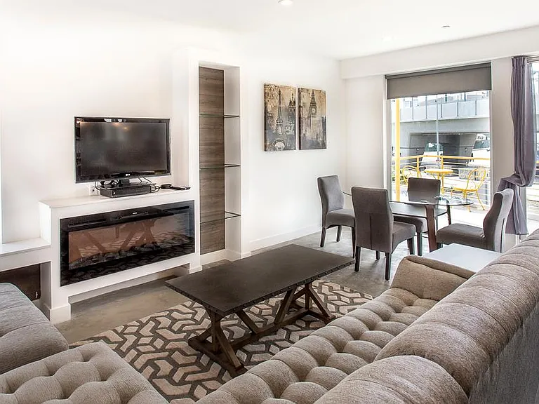 11162 Exposition Blvd #201 — Photo 2