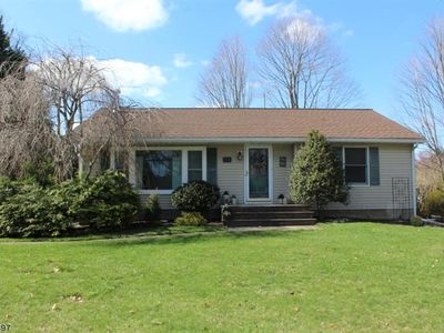 111 Eyland Ave, Succasunna, NJ, 07876