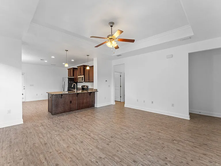 27320 Lashay Dr — Photo 29