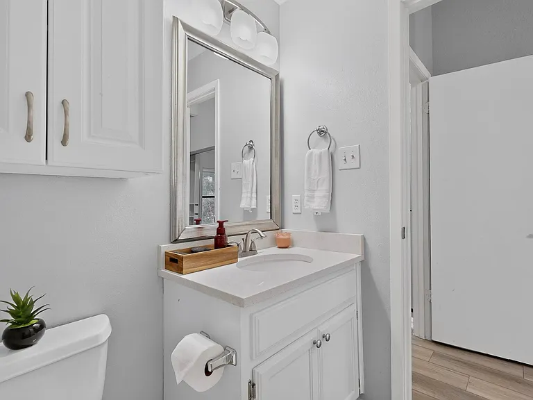 3801 Menchaca Rd #25 — Photo 28