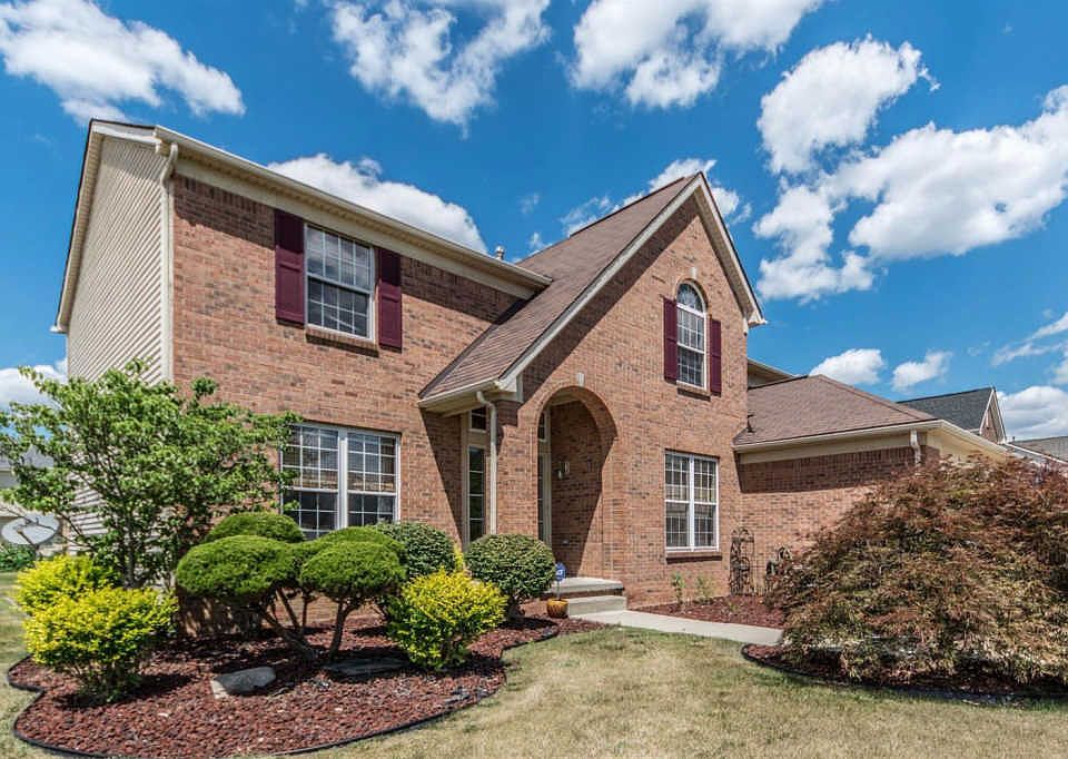 1st image of 5996 Rollingwood Dr