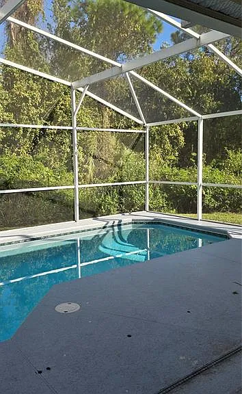 120 Reserve Dr — Photo 9
