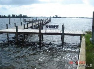 4730 1st St, Grant, FL 32949