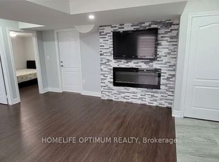 165 Russell Creek Dr #B, Brampton, ON L6R4B4