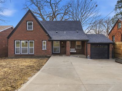 1320 66th St, Windsor Heights, IA, 50324