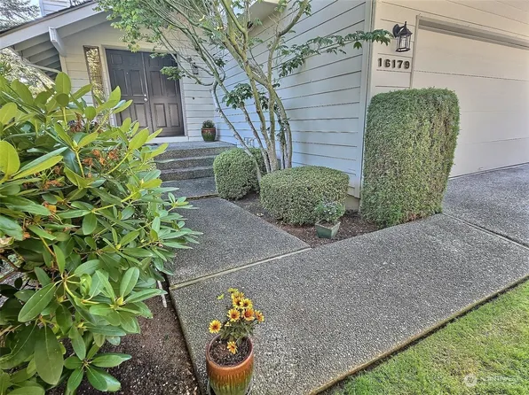 16179 SE 33rd Circle, Bellevue, WA 98008