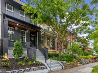 1129 8th St NE, Washington, DC 20002