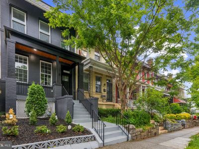 1129 8th St NE, Washington, DC, 20002