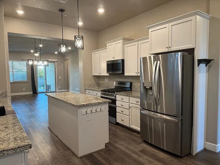 5073 Creekhollow Way — Photo 3