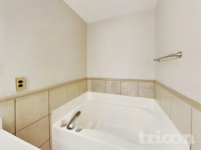 10655 Sterling Apple Dr — Photo 10