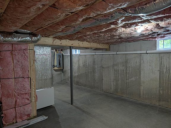 5th image of 145 Holmes Road
