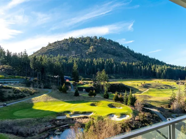 2000 Hannington Rd #1118, Langford, BC V9B 6R6