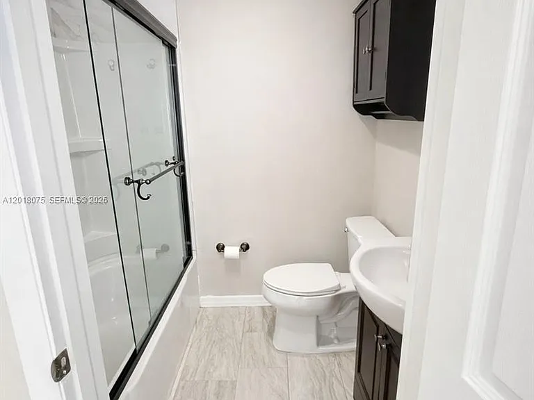 1104 E Jasmine Rd — Photo 16