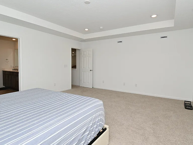 7348 Deerberg Dr — Photo 59