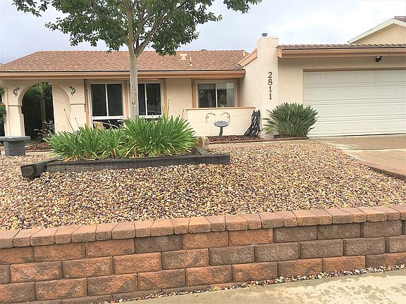 Front of Home fr Street