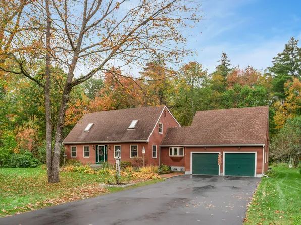 24 Heron Cove Road, Eliot, ME 03903