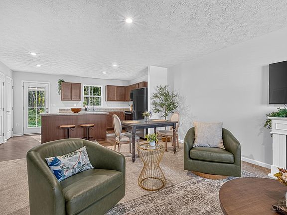 5th image of 6430 Tralee Ln