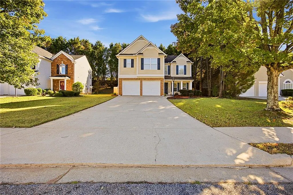 3 bed, 2.5 bath, 1550 sqft, $1,850 — Photo 2