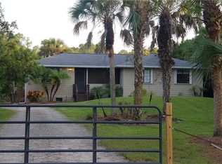 1030 14th Ave NE, Naples, FL 34120