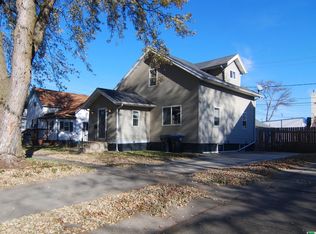 721 Michigan St, Storm Lake, IA 50588