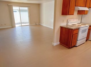 322 Lorraine Ave APT D, Eagle Point, OR 97524