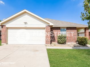 12133 Shine Ave, Rhome, TX 76078