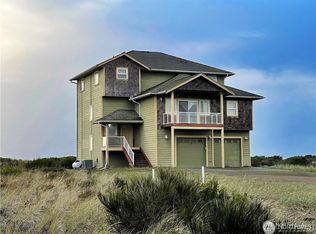 1185 Ocean Shores Blvd SW, Ocean Shores, WA 98569