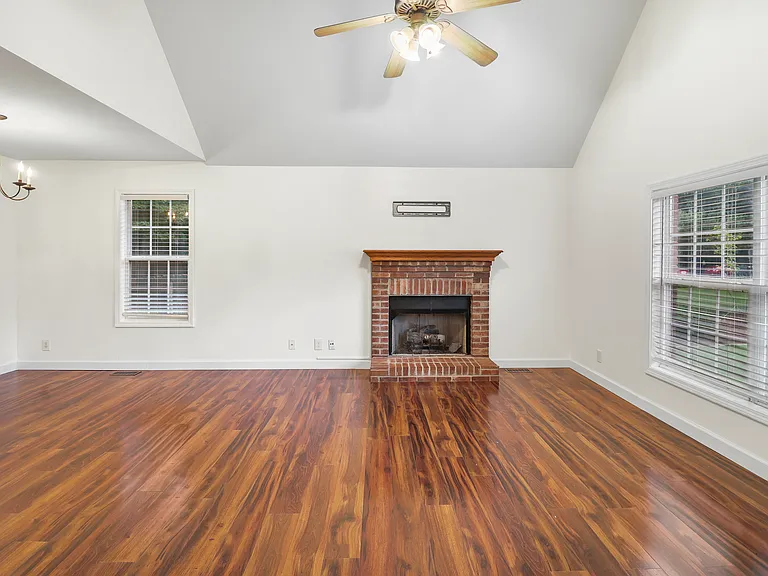 1841 Darlington Dr — Photo 6