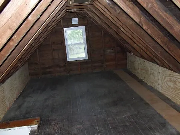 116 Hartford Rd — Photo 19