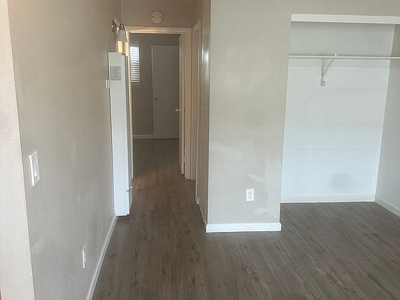 4th image of 2025 B Ave #2023