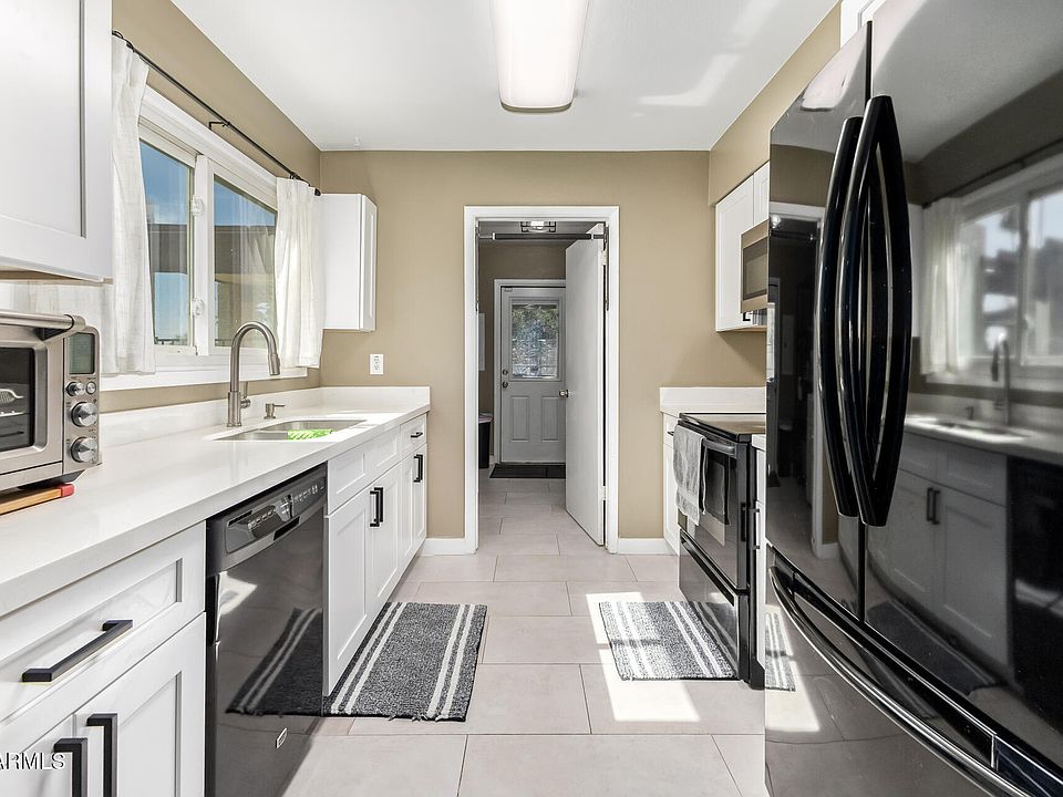 1st image of 2717 S ALDER Drive