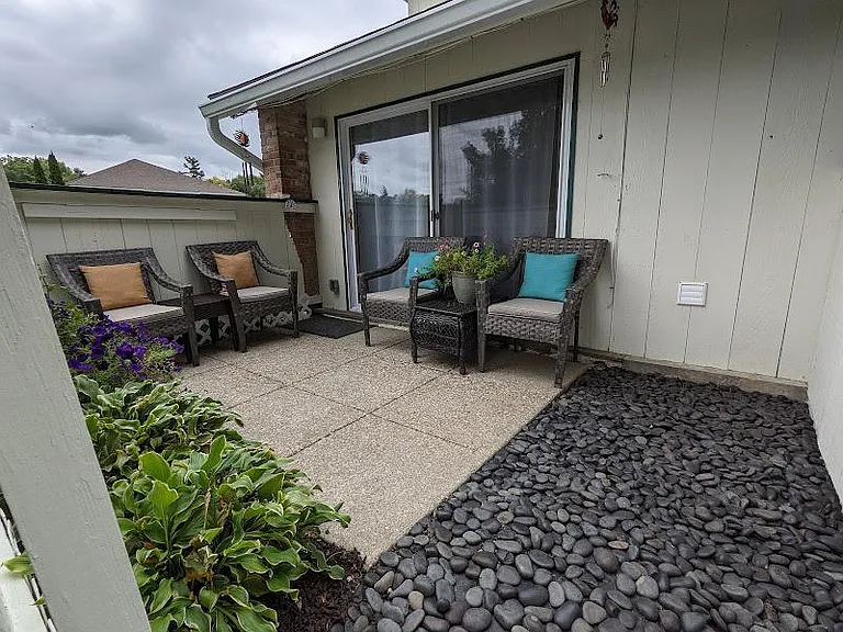 Patio 1