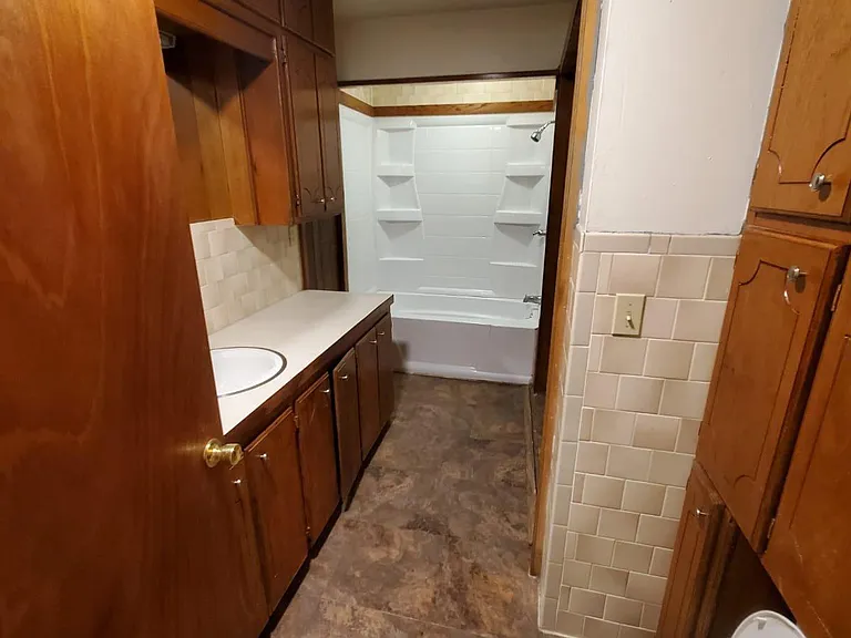 101 E Carson Ave #4 — Photo 4