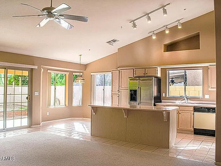 8947 E Palm Ridge Dr — Photo 9