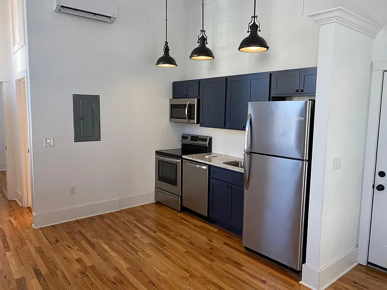 1100 Church St — Photo 24
