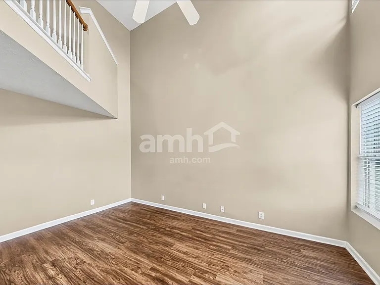 1801 Antebellum Dr — Photo 8