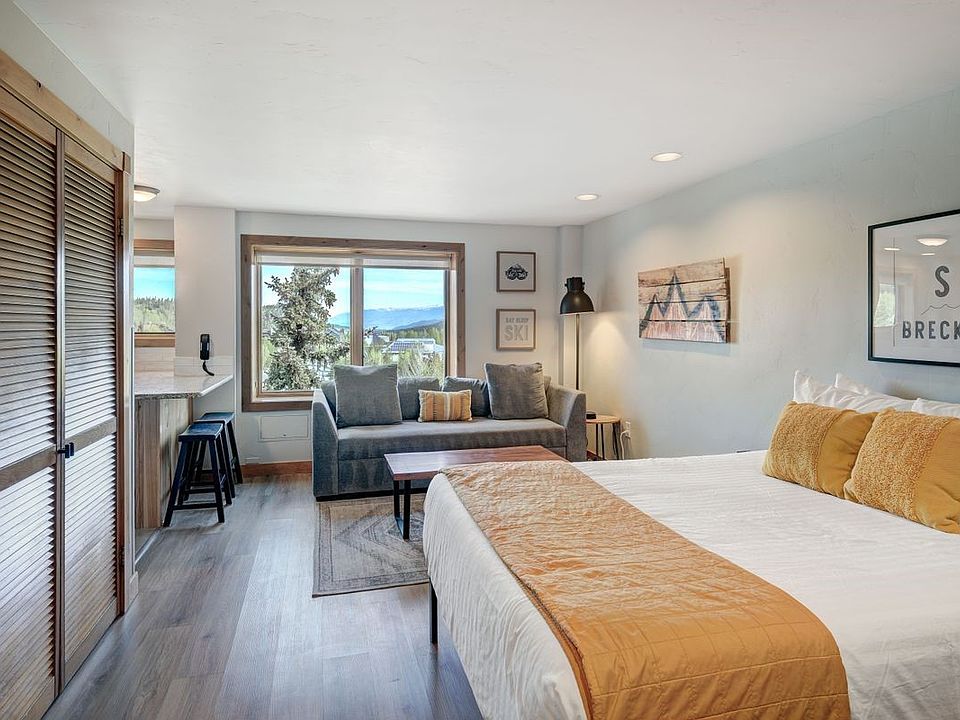 1st image of 535 S Park Avenue UNIT 317