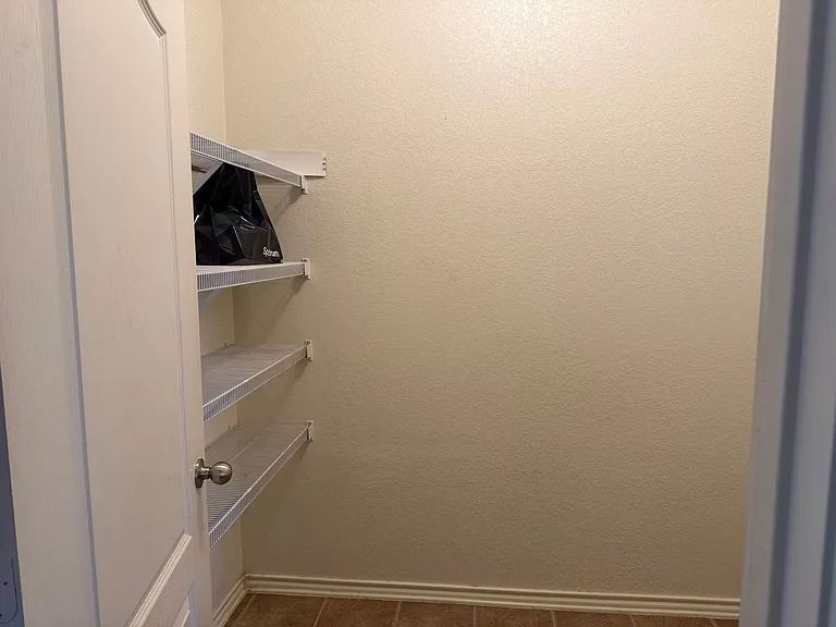 4714 Dapple Dr — Photo 12