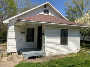 313 N 3rd St, Georgetown, IL 61846