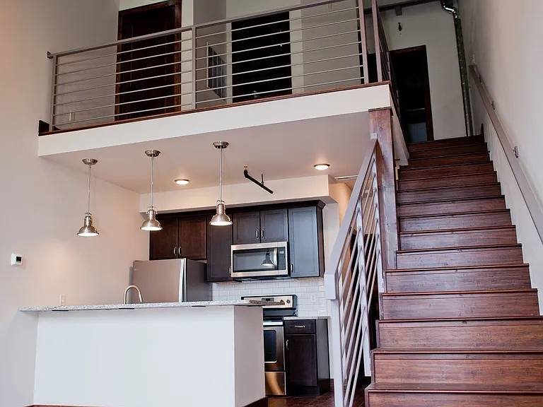 501 W Central St — Photo 1